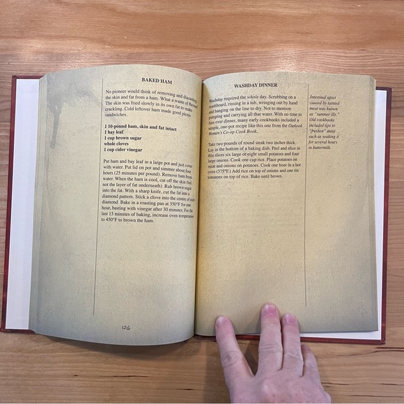 Out of Old Saskatchewan Kitchens cookbook 195 pages - Picture 5 of 5